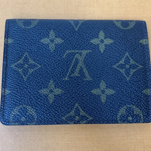 Louis Vuitton mono card/ID holder - Picture 2 of 7